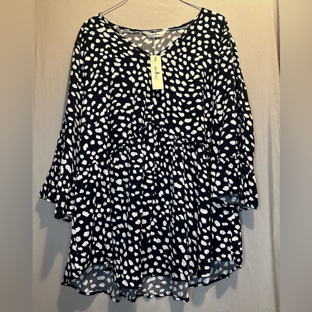 Navy Blue and White Boho Peasant Blouse Size 1X Flowy Tunic Top